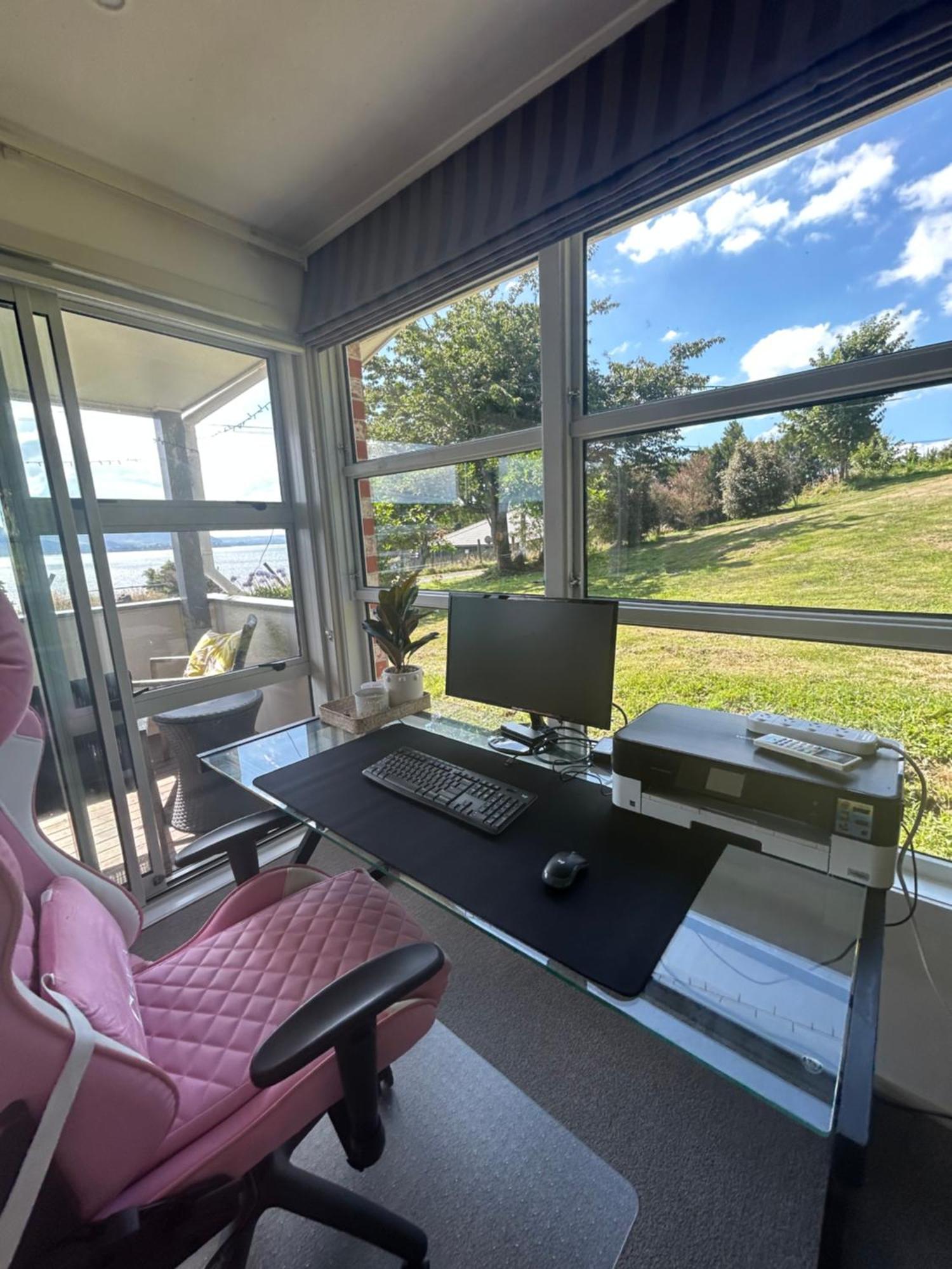 Rotorua Lakes Cottage Экстерьер фото