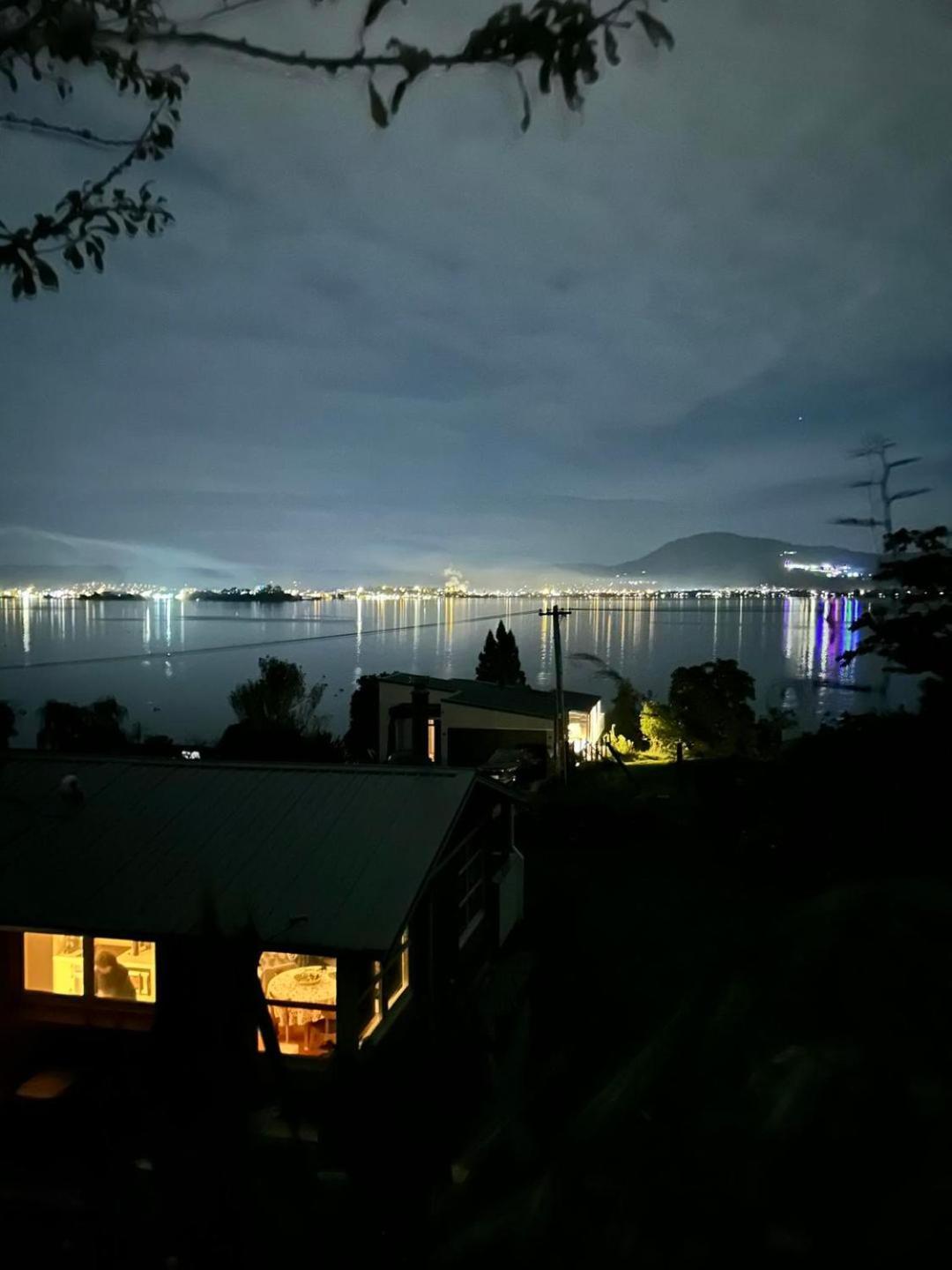 Rotorua Lakes Cottage Экстерьер фото