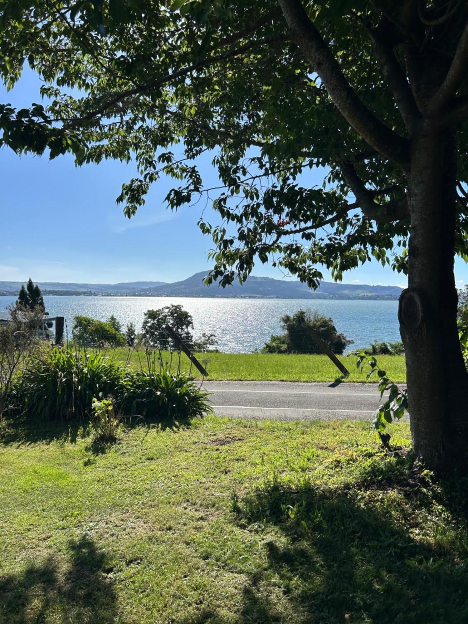 Rotorua Lakes Cottage Экстерьер фото